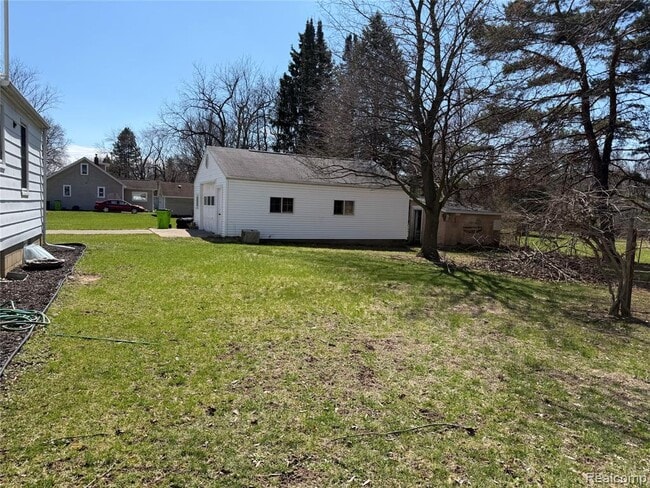 Photo - 413 Bridson St