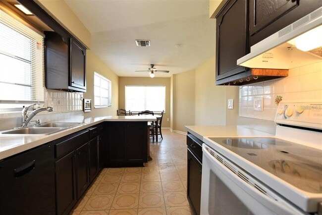 Photo - 7129 Turquoise Ln