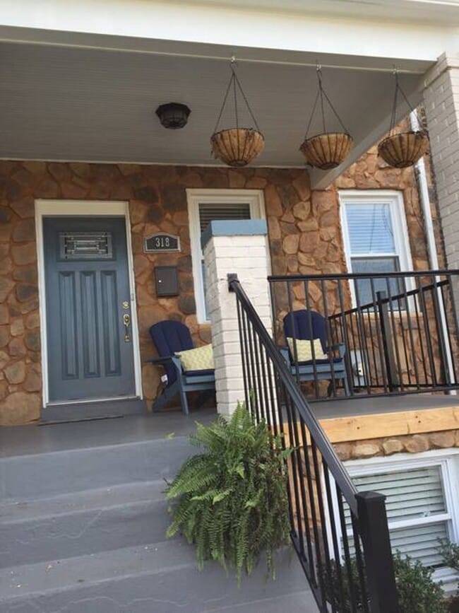 Photo - 318 Farragut St NW Unit B