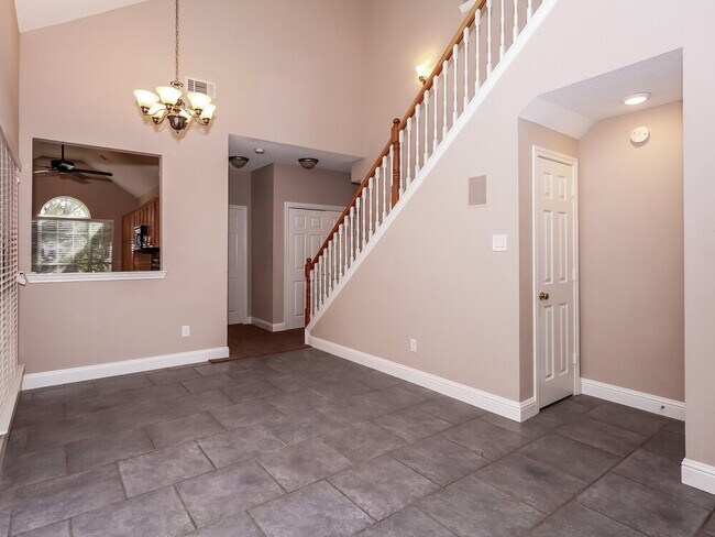 Photo - 952 Azalia Dr House