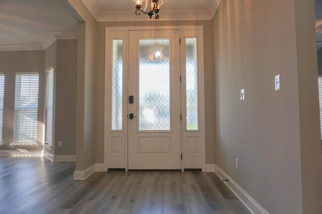 Photo - 48 9th Ave