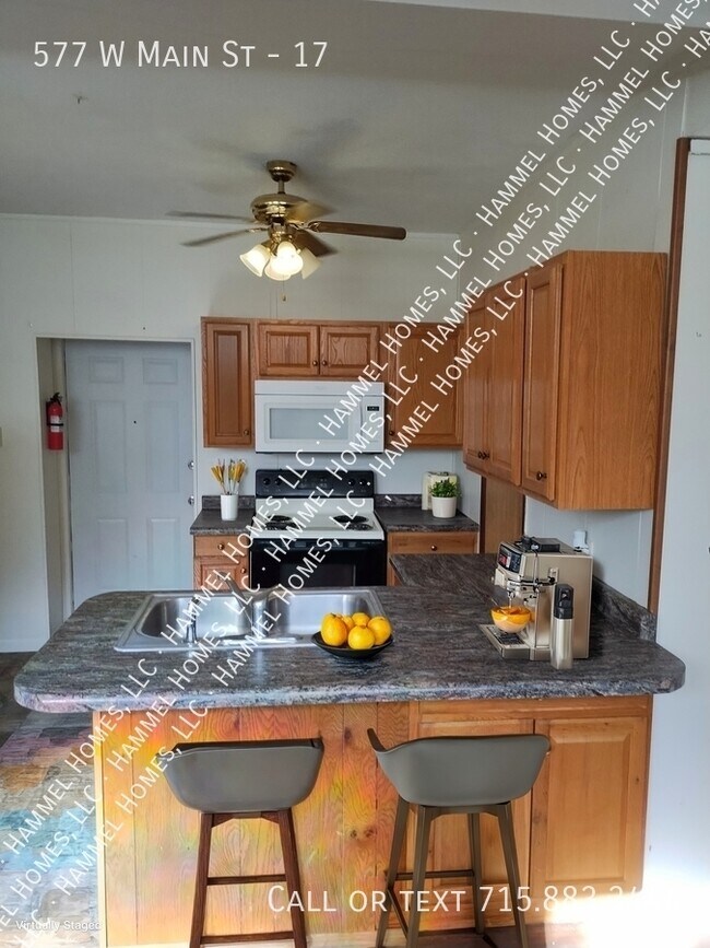 Photo - 577 Main St Unit 17