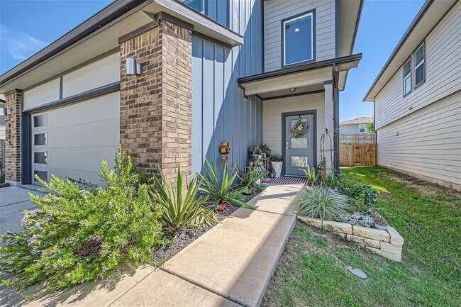 Photo - 8005 Linnie Ln