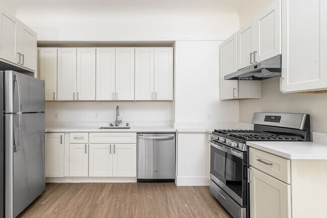 Photo - 1454-1464 Union