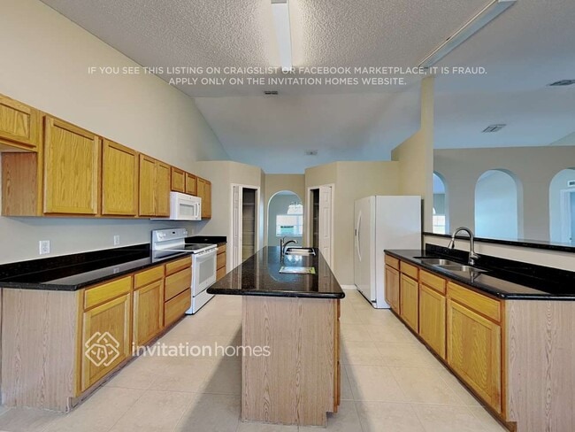 Photo - 1130 St Tropez Ct