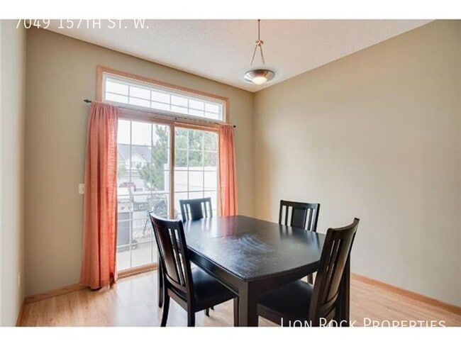 Photo - 7049 157th St W
