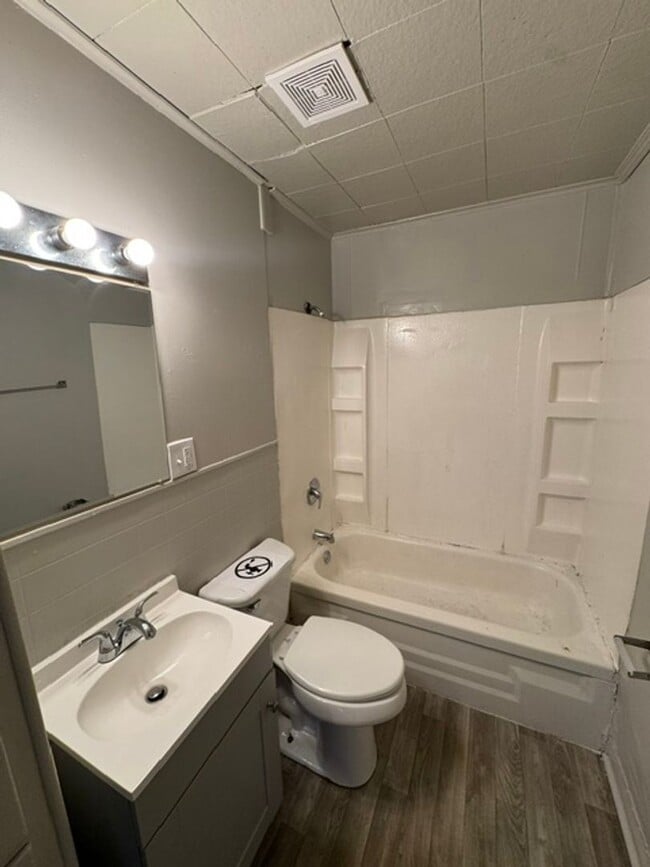 Photo - 4129 Robinwood Dr