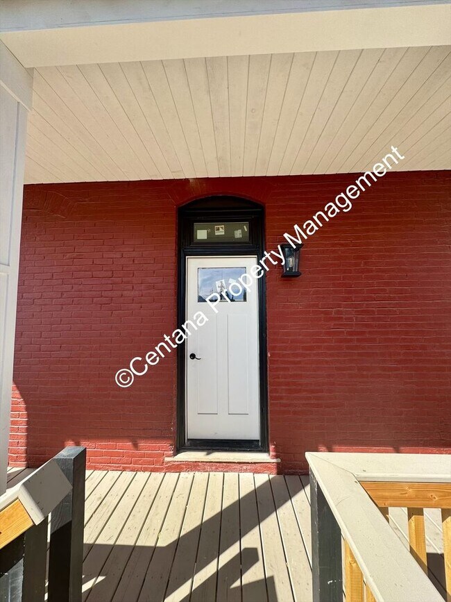 Photo - 614 N Alaska St Unit Main