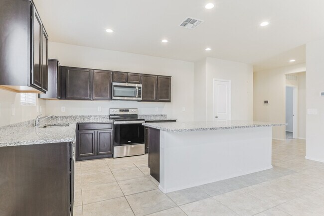 Photo - 1867 W Broadway Ave