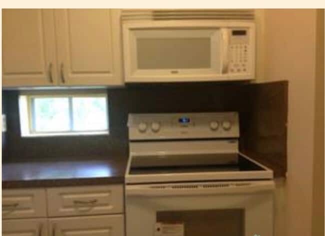 Building Photo - 465 SW 86th Ave Unit 202