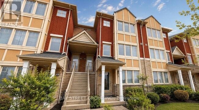 Photo - 3975 Eglinton Ave W