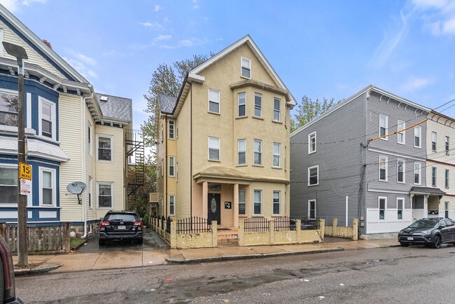 Photo - 66 Mozart St Unit 3
