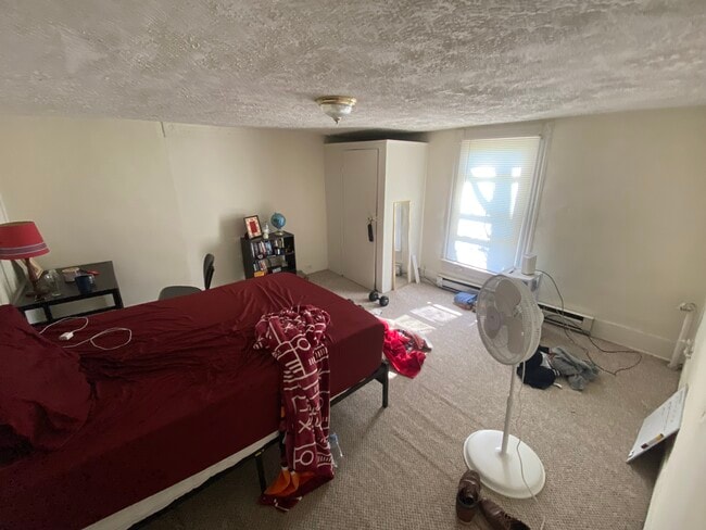 Photo - 206 Giles Rd