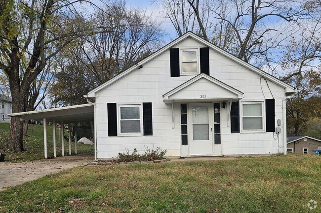 Building Photo - Single Family Rental Home - 3BR-1BA - New ...