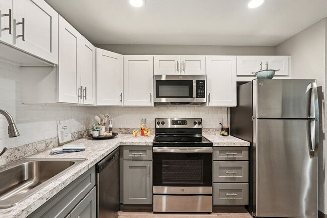 Photo - Sage Grove on Aaron Apartments