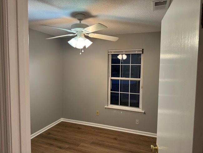 Photo - 120 Pineview Rd