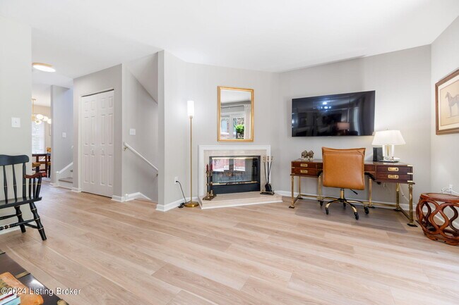 Photo - 638 S 2nd St Unit 1