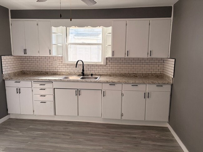 Photo - 620 N 4th St