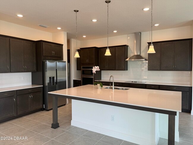 Photo - 2005 Divot Dr