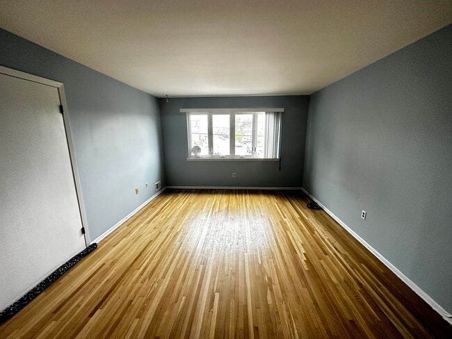 Photo - 609 Sussex St Unit 1