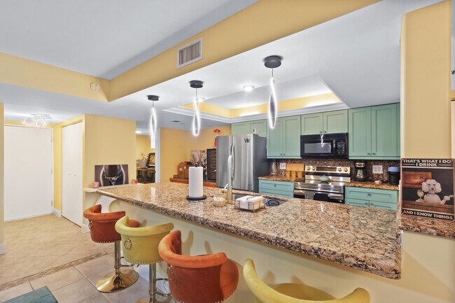 Photo - 500 Egret Cir Unit 8208