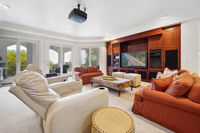 Photo - 193 Ocean Green Dr Unit SI ID1253373P