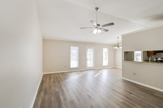Photo - 7184 Brandee Dr