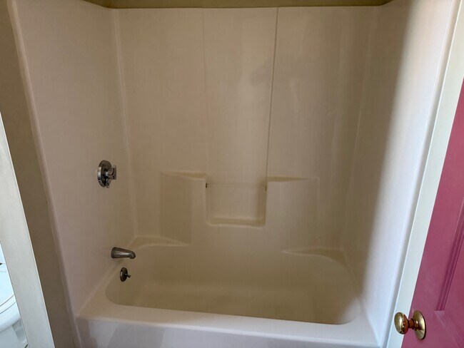 Photo - 50 Adams St Unidad 3