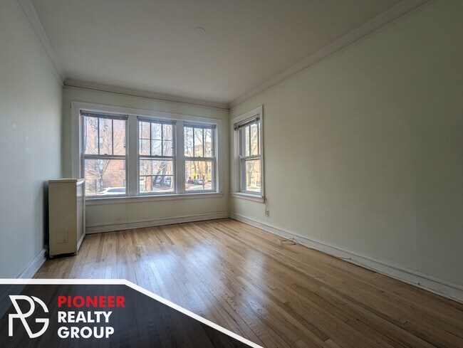 Photo - 1917 W Winnemac Ave Unit 5023-1