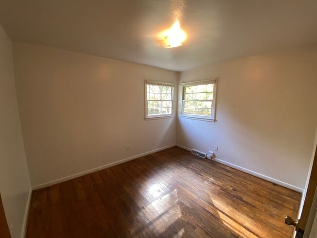Photo - 1640 Lincoln Dr