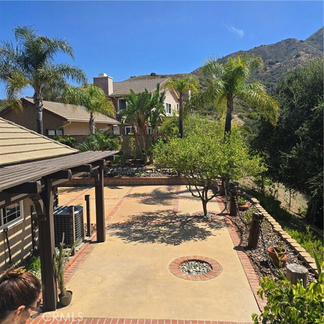 7134 Dos Rios Dr