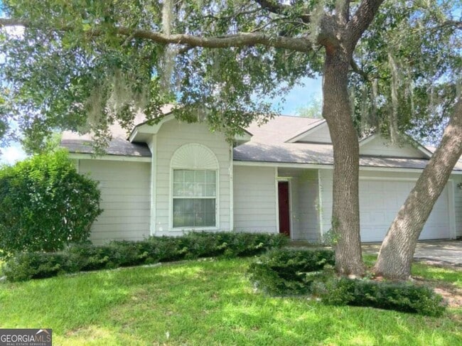 Building Photo - 105 Old Pond Dr W Rental