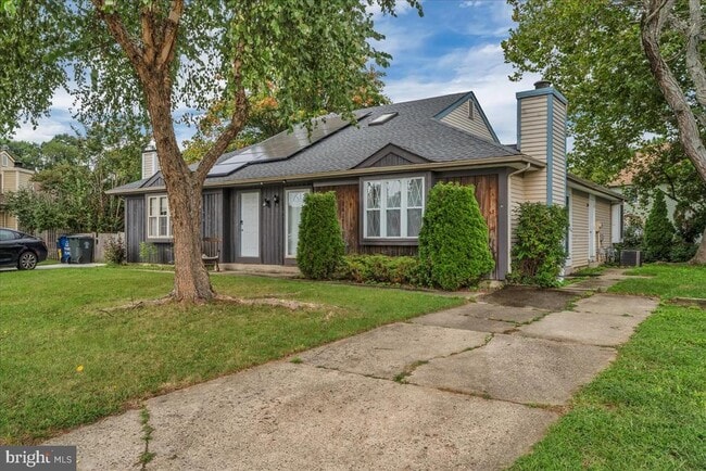 10 Franklin Pl