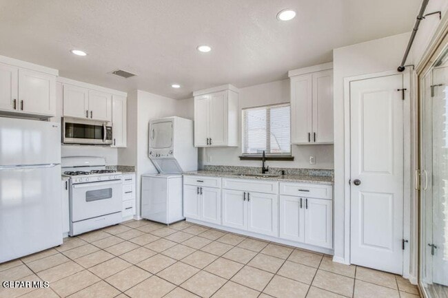 Photo - 5700 Edinburg Dr