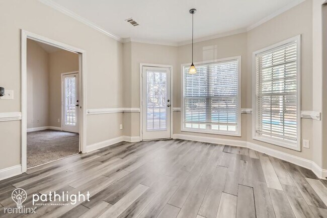 Photo - 4 br, 3.5 bath House - 325 Harvest Run UNIT