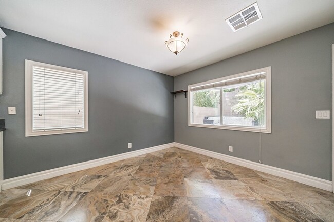 Photo - 187 Wicked Wedge Way