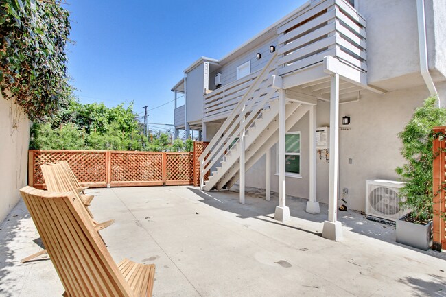 Photo - Sunset Apartments