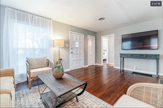 1201 W Alan Ave