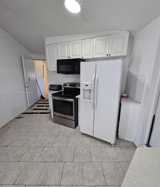 Photo - 1189 N Tamiami Trl Unit H