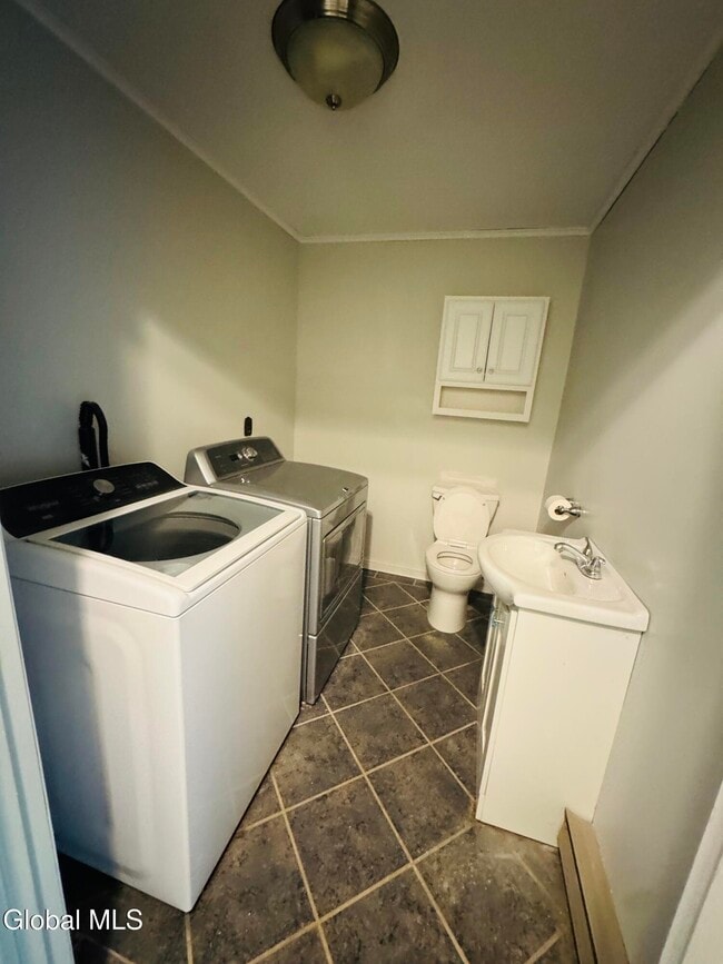 Photo - 5 Hemlock Cir