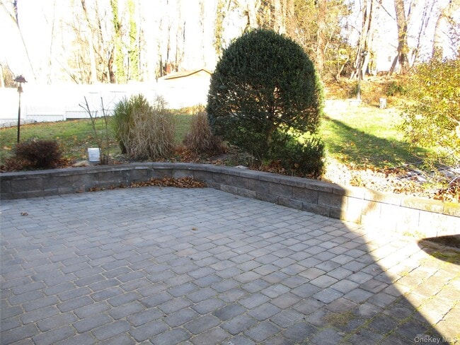 Photo - 84 Old Haverstraw Rd