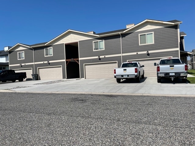 Photo - 1113 Longbow Ln Townhome