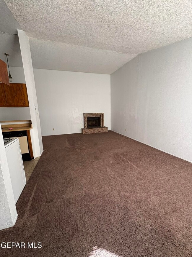 Photo - 1922 Lake Omega St