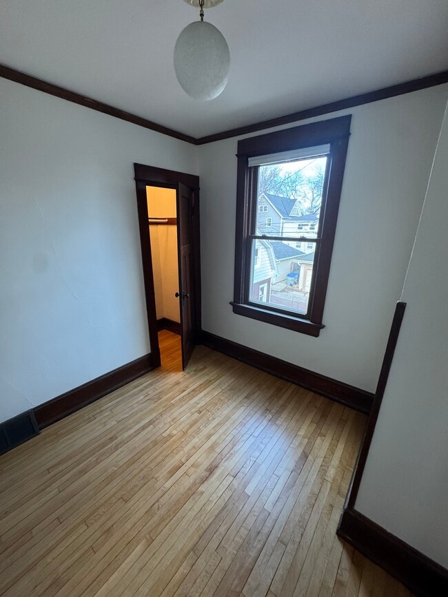 Photo - 2990 S Wentworth Ave