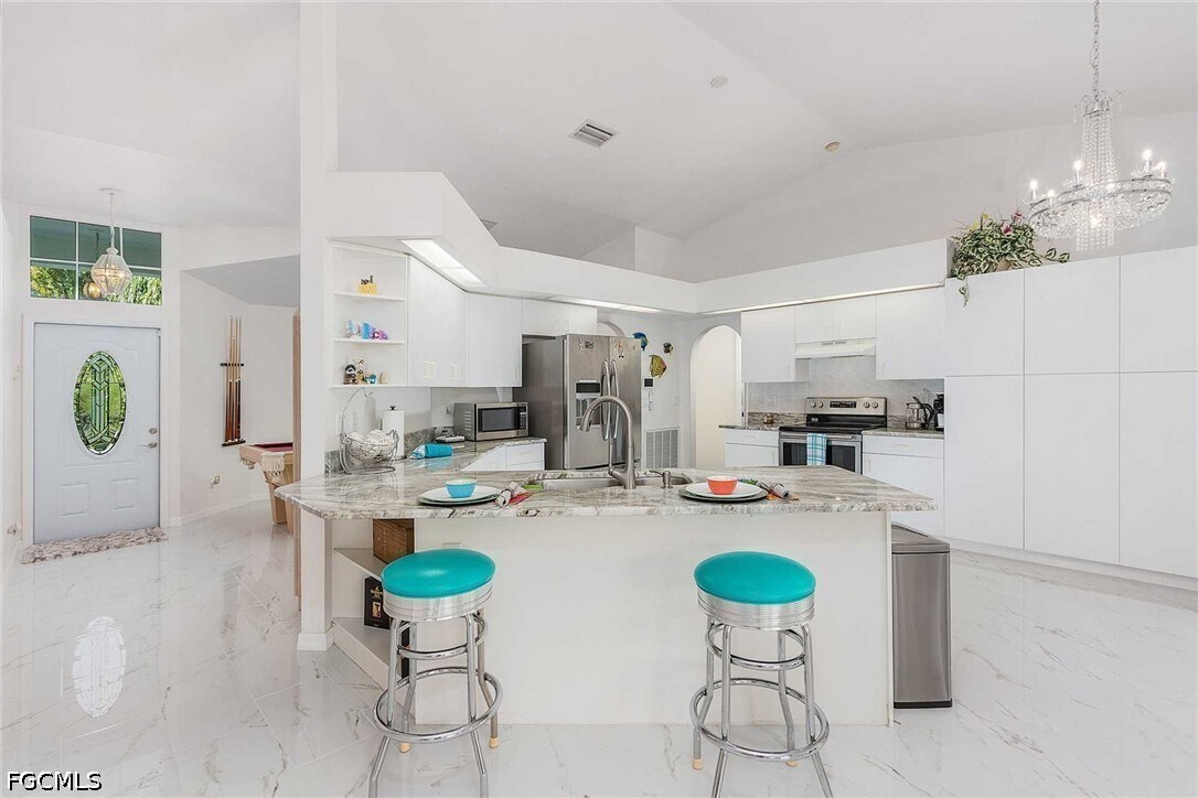 Photo - 2308 SE 27th St