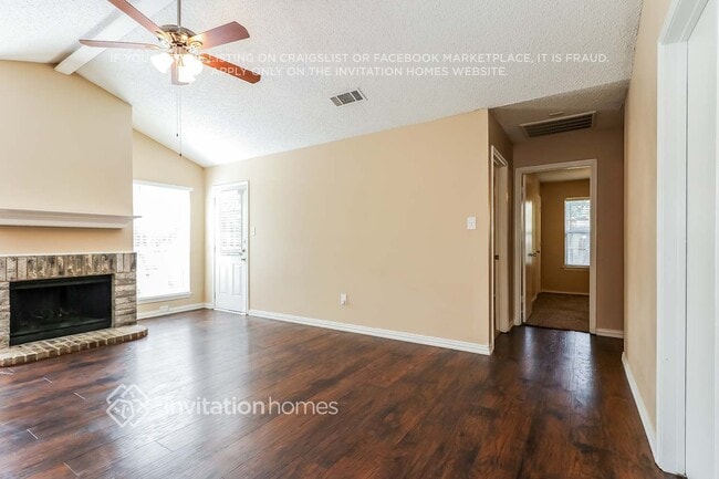 Photo - 1216 Hidden Creek Dr