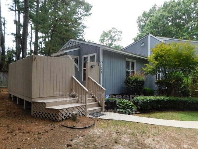 Photo - 122 Carmichael Ct