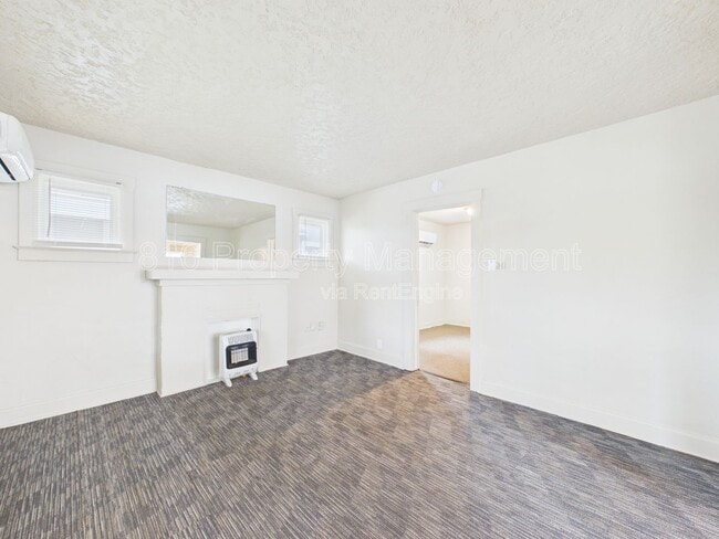 Photo - 4028 E 68th Terrace