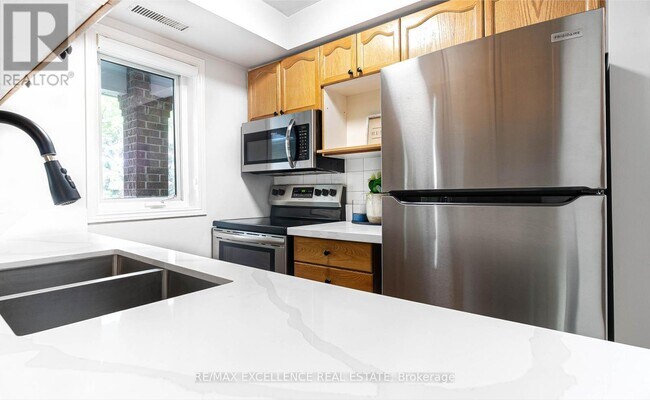 Photo - 101 Bristol Rd E Unit 230