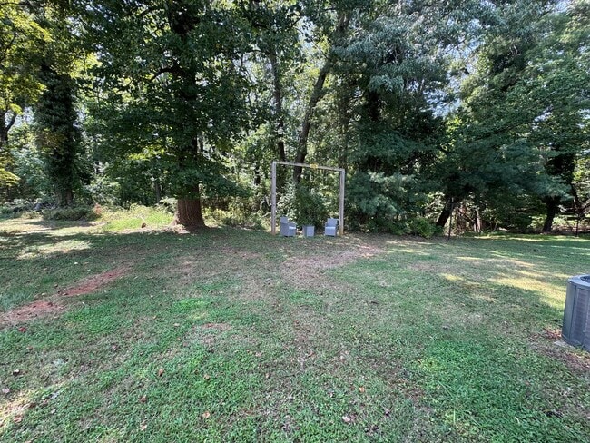 Photo - 621 Hood St